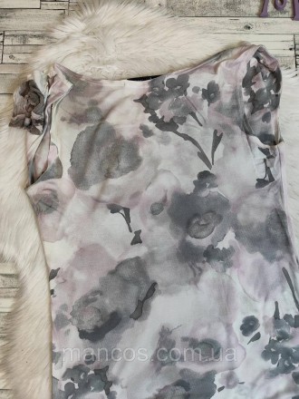 Женская летняя блуза серо-розового цвета с цветочным принтом трикотаж 
Состояние. . фото 6