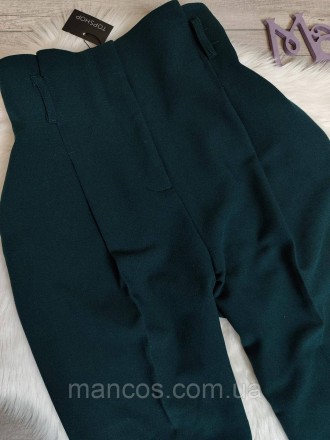 Женские брюки Topshop темно-зелёного цвета высокая посадка заужены к низу 
Состо. . фото 3