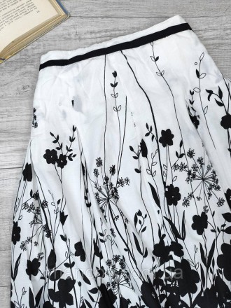Женская юбка белая с цветочным принтом 
Состояние: б/у, в отличном состоянии
Раз. . фото 7