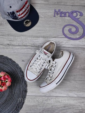 Женские белые кеды Converse 
Состояние: б/у, в очень хорошем состоянии (следы но. . фото 2