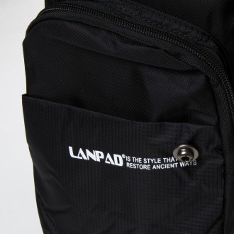 Мужская сумка-слинг Lanpad черный 8351 black
Мужская сумка носится через плечо, . . фото 3