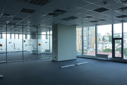 Аренда просторного офиса в центре Киева в Бизнес Центре класса " А " по адресу С. Липки. фото 6