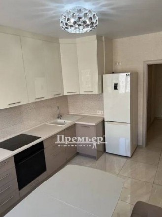 Продам 2-кімнатну квартиру на вул. Грушевського.. Одесса. фото 1 Продам 2-кімнатну квартиру на вул. Грушевського.. Одесса. фото 1