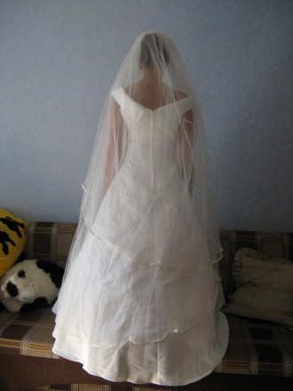 Продам весільну сукню Колір - айворі, ніжна та гарна класична весільна сукня. Сп. . фото 6