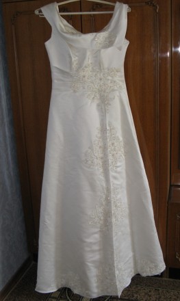 Продам весільну сукню Колір - айворі, ніжна та гарна класична весільна сукня. Сп. . фото 7