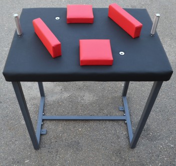 Разборной стол для армрестлинга Троян черный с красными подушками Основные преим. . фото 3