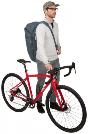 Универсальная сумка для заядлых велогонщиков. Продуманный дизайн со множеством о. . фото 3