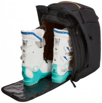 Рюкзак для зимних видов спорта поможет сохранить ноги сухими, уберечь маски от п. . фото 3