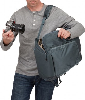 Прочный и универсальный рюкзак 3-в-1 со съемной сумкой для фотокамеры и полность. . фото 3