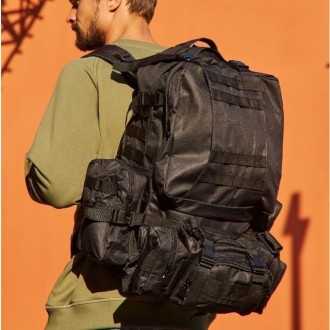 Тактический черный рюкзак выполнен из высококачественных материалов. На наружной. . фото 25