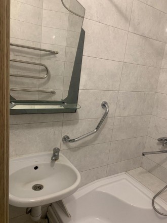 5463-ЕК Продам 1к квартиру на Салтовке Героев Труда 608 м/р. Салтовка. фото 5 5463-ЕК Продам 1 комнатную квартиру на Салтовке
Героев Труда 608 м/р
Гвардейцев. Салтовка. фото 5