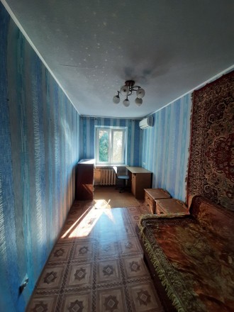 Квартира находится на ул Янгеля, с раздельными комнатами, косметически ремонтом.. Титова. фото 7