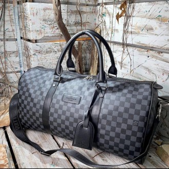 LOUIS VUITTON. Київ. фото 1 LOUIS VUITTON. Київ. фото 1