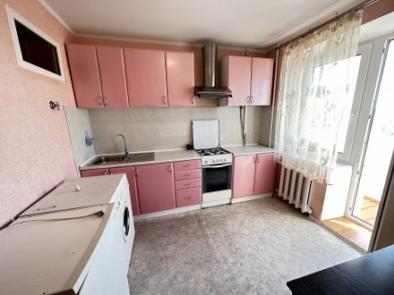 Простора 1кв-чешка біля парку Центр Покровський "заїжджай і живи". Рівне. фото 1 Простора 1кв-чешка біля парку Центр Покровський "заїжджай і живи". Рівне. фото 1