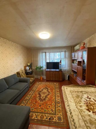 Продаж гарненької 1но кімнатної квартири в р-ні Митниця
- розташована на зручно. . фото 2