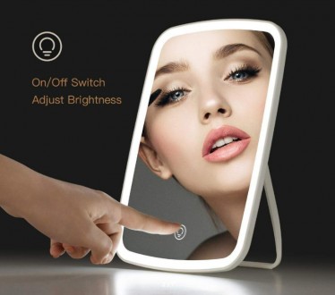 Светодиодное зеркало с подсветкой для макияжа Jordan Judy отличается высоким кач. . фото 2