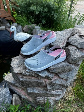  
Крокси - це взуття з відкритою п'ятою, виготовлене зі зносостійкого матеріалу.. . фото 6
