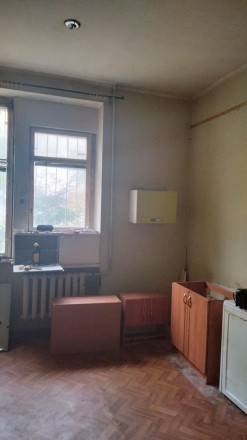 Продаж 1 кім.по Стуса площа 41 м.кВ,некутова,житловий стан
Тел 0638869199
Тел . . фото 4