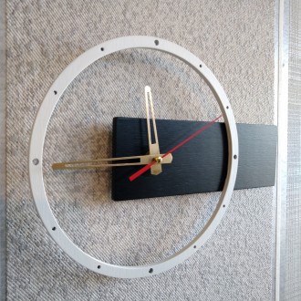 Стильний настінний годинник в стилі мінімалізм.
УВАГА! Тимчасово, консультація м. . фото 4