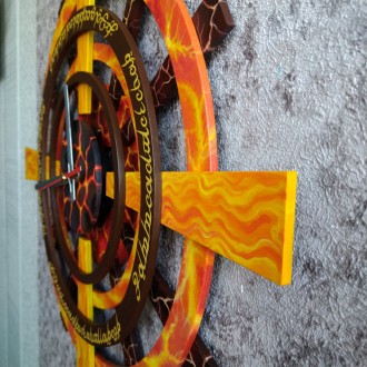 Настінний годинник із якісної фанери, виготовлений вручну, розписан українською . . фото 3