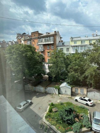 Квартира з ремонтом 5 хв від ст метро Хрещатик, поблизу адміністрації президента. . фото 7