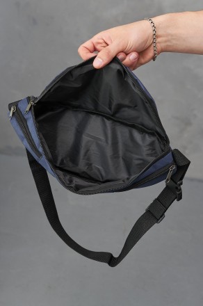 
- сумка, з можливістю носіння на поясі або на грудях, здатна вмістити всі необх. . фото 3