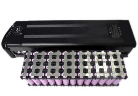 
Пластиковий з'єднувач для акумуляторів типорозміру 18650 є ідеальним інструмент. . фото 5