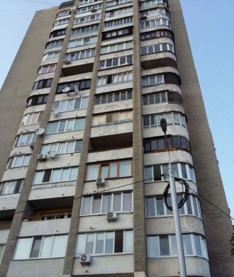 Продам 3х комнатную квартиру в Днепровском районе, на Дарницком бульваре, 1. 
Кв. . фото 3