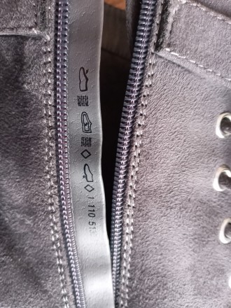 Ботинки Graceland р 38 (указан производителем). Цвет серый. На молнии и шнуровке. . фото 3