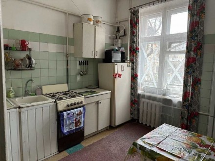 Продам 3-х комнатную сталинку в Центре, пр-кт Яворницкого дом 83, угол ул. Андре. . фото 4
