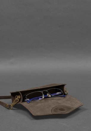 Шкіряна сумка-футляр для окулярів (міні-сумка) темно-коричневий Crazy Horse
Міні. . фото 5