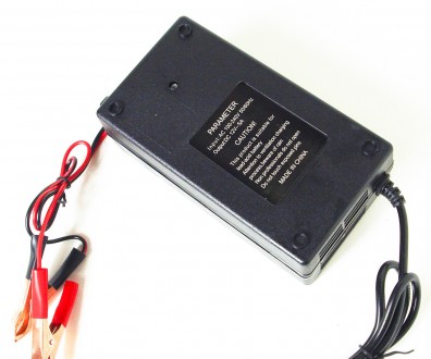 Описание Зарядного устройства для аккумулятора UKC BATTERY CHARDER 5A MA-1205 67. . фото 3