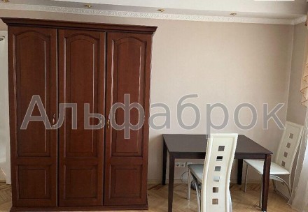 1 кімнатна квартира в Києві пропонується до продажу. 
Світла 1 кімнатна квартира. . фото 6