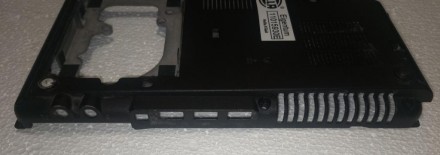 Нижня частина корпуса (поддон) з ноутбука HP EliteBook 8440P AМ07D000200 594021-. . фото 4