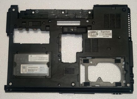 Нижня частина корпуса (поддон) з ноутбука HP EliteBook 8440P AМ07D000200 594021-. . фото 2
