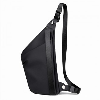 
	Вместительная сумка слинг Confident ATN02-M2A пошита из черной ткани.
Размеры . . фото 8