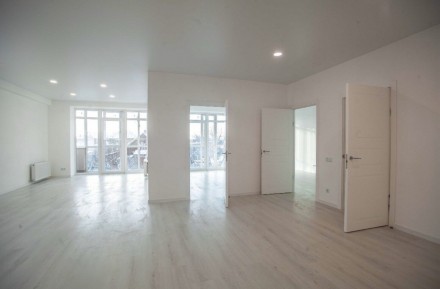 Продам 3х комн. квартру (2й этаж) общей площадью 124,4 кв.м в клубном доме loft-. . фото 8