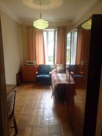Продам 3х комнатную квартиру в Днепровском районе, по ул. Минина, 3. 
Квартира н. . фото 2