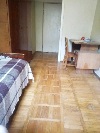 Продам 3х комнатную квартиру в Днепровском районе, по ул. Минина, 3. 
Квартира н. . фото 4