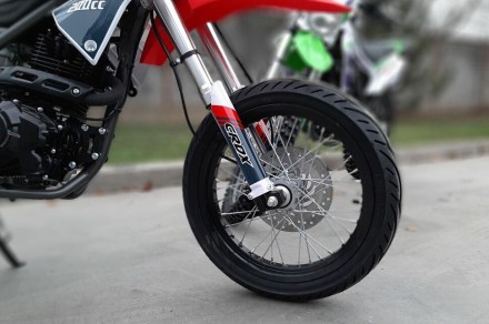 
Мотоцикл CRDX 200 (MOTARD) замовлений торговою маркою «SKYBIKE» (СКАЙБАЙК) у ки. . фото 10