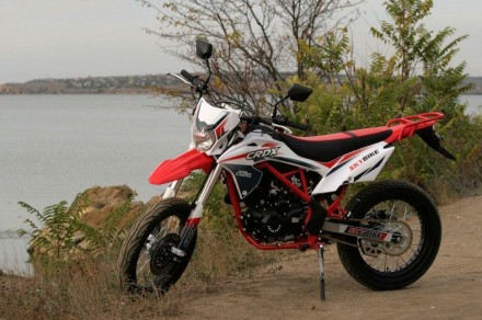 
Мотоцикл CRDX 200 (MOTARD) замовлений торговою маркою «SKYBIKE» (СКАЙБАЙК) у ки. . фото 3