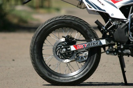 
Мотоцикл CRDX 200 (MOTARD) замовлений торговою маркою «SKYBIKE» (СКАЙБАЙК) у ки. . фото 6