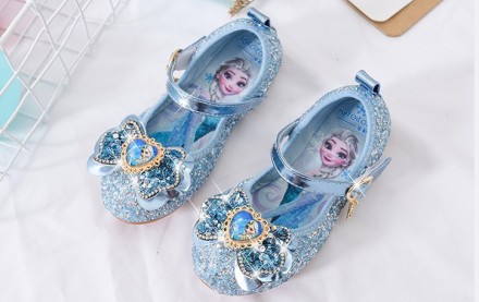 Детские туфли принцессы станут отличным подарком и дополнением к костюму. Легкие. . фото 3