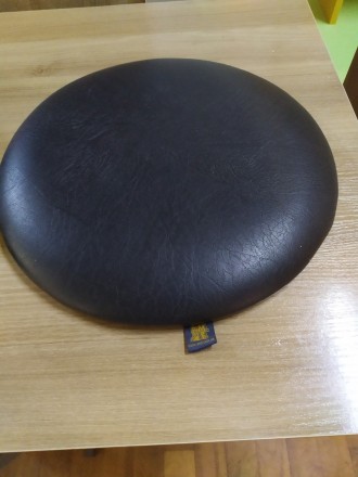 Сидіння для стільця д-350 мм Шкірозамінник чорний
Бренд:  AMF             . . фото 3