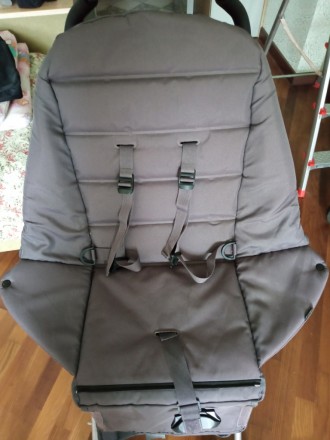 Текстиль для прогулочной коляски X-Lander Б/У
Текстиль на сиденье.
Сиденье с р. . фото 2