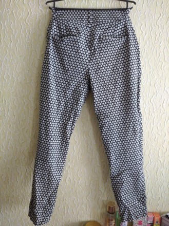 Женские плотные штаны,брюки, Ann Taylor Loft, Индонезия .
Цвет - черно-белый.
. . фото 4