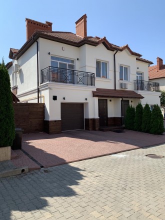 Дом-дуплекс в Совиньоне!. Одесса. фото 1 Дом-дуплекс в Совиньоне!. Одесса. фото 1