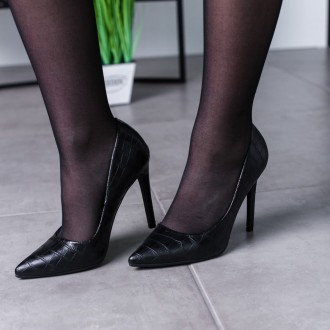 Женские туфли черные Sly 3450 Туфли женские выполнены из искусственной кожи. Мод. . фото 9