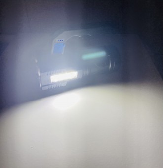 Фонарь лампа прожектор на аккумуляторе LED 4 режима , мультифункциональный , вод. . фото 5