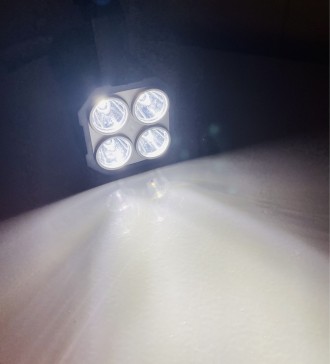 Фонарь лампа прожектор на аккумуляторе LED 4 режима , мультифункциональный , вод. . фото 4